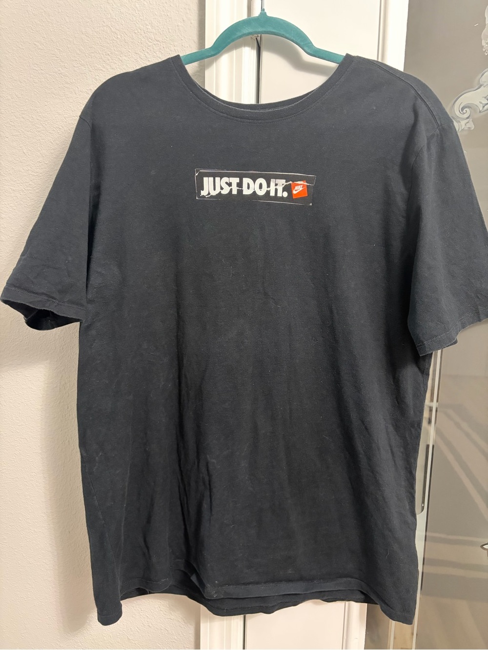 Nike Just Do It T-Shirt - Large